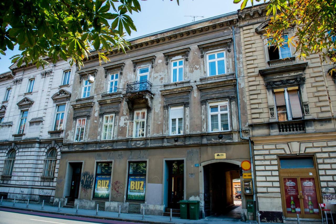 Pavisha'S Place Zagreb Buitenkant foto